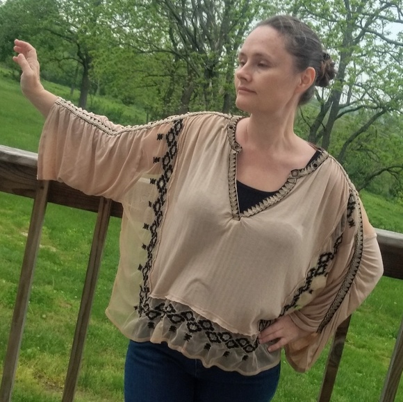 Free People Eden Embroidered Peasant Top Bohemian - Picture 5 of 8